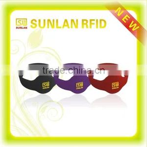 Tracking Chip Adjustable Silicon RFID Wristband thumbnail-2