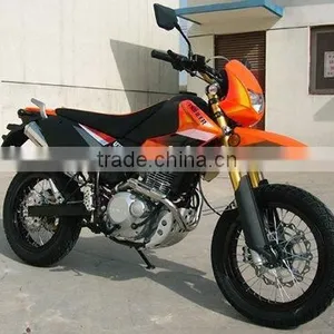250cc Racing Motorcycle thumbnail-1
