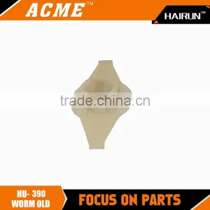 HUS 390 Chainsaw Worm Gear thumbnail-1