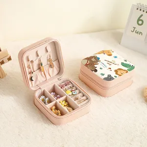 Small Jewelry Organizers and Storage Box thumbnail-1