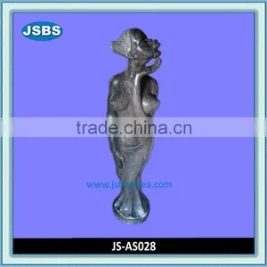 Carved Nude Lady Sculpture thumbnail-1