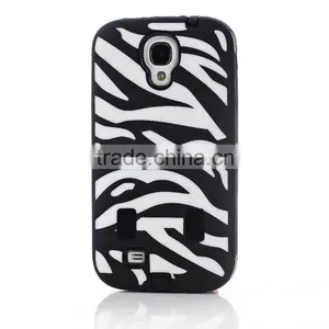 Traditional Black/white Zebra Stripes Silicon Part With Hard PC Combo Case for Samsung Galaxy S4 I9500 With Screen Protector thumbnail-1