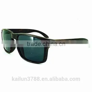 Wood Sunglasses With Polarized Lenses thumbnail-2