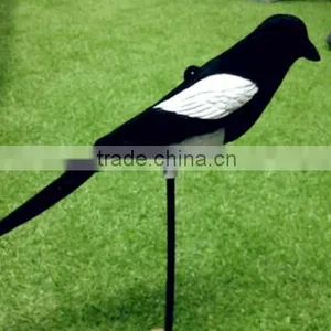 Wholesale Plastic Magpie Hunting Decoys Fullbodied Bird Decoys for Hunting thumbnail-6