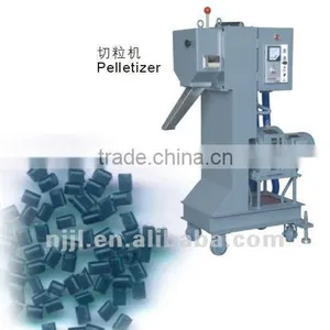 Parallel Twin Screw Extruder Pelletizing Machine thumbnail-1