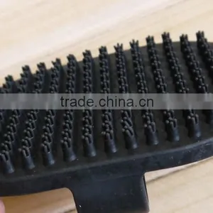 Pet Product Rubber Pet Dog Brush thumbnail-4