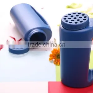 Plastic Household 2L Salt Spreader Snow Cleaning Tool Hot Sell in USA,Canada thumbnail-1