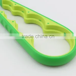 Eco-friendly Kitchen Cooking Tools Plastic Bottle Opener Wine Accessories thumbnail-3