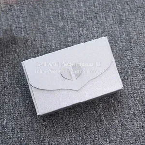 White Folding Present Small Box Packaging thumbnail-1