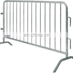 Plastic Portable Crowd Control Barricade Barrier thumbnail-3