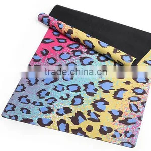 Natural Rubber Yoga Mat Foldable, Reversible, Machine Washable, Eco-Friendly, Biodegradable Materials. thumbnail-3