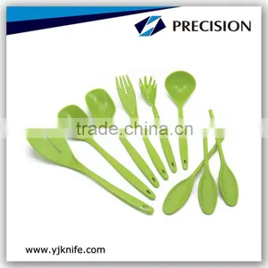 Plastic Names of Kitchen Tools thumbnail-1