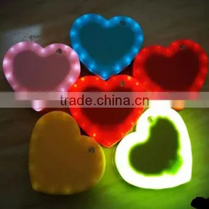 Romantic Love Valentine's Day Celebration Festivies Ceremony Gife Power Bank thumbnail-1