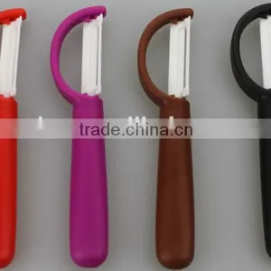 CP11 High Quality Ceramic Blade Vegetable Peeler thumbnail-3