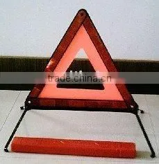 201506250948 High Visibility Traffic Warning Triangle thumbnail-1