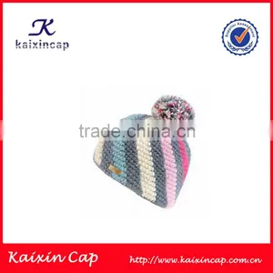 New Desgin Winter Fashion Customized Color Stripe Knitted Pom Beanie Hat thumbnail-1