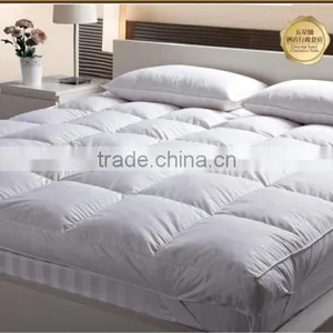 The Latest Fashion Design White Duck Feather Round Mattress Topper thumbnail-2