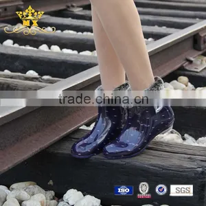 Good Price and Quality Pvc Rain Boots From China thumbnail-3