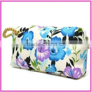 Custom Makeup Toiletry Promotional Fashion Gift Packaging Bag thumbnail-3