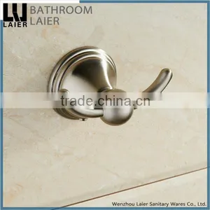 Grooming China Manufacture Zinc Alloy Brush Nicked Bathroom Sanitary Items Wall Mounted Double Robe Hook thumbnail-6