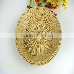 Round Willow Storage Basket for Bread and Fruit thumbnail-1