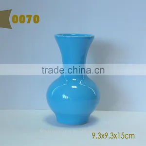 Gourd Shaped Ceramic Vase thumbnail-3