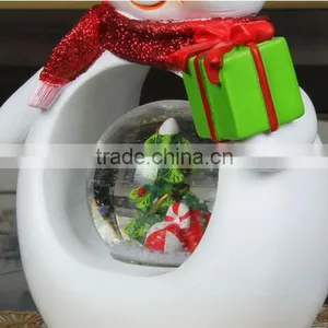 Polyresin Christmas Snow Globe Snowman Snow Globe With Music Box thumbnail-3