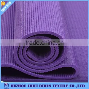 Light Weight Non-Slip Eco-friendly PVC Yoga Pilates Mat thumbnail-3