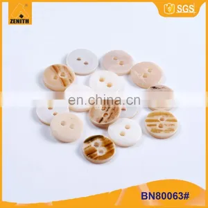 Quality Two Holes Natural River Shell Button for Clothing BN80063 thumbnail-4