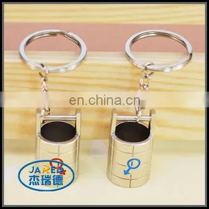 Customized Mini A Couple Bucket Metal Crafts Silver Pendant Keychain thumbnail-1