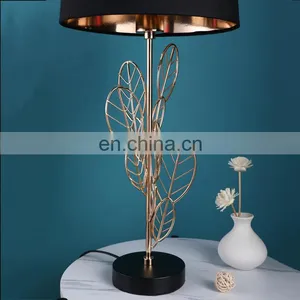 European Modern Design Creative Leaf Shape Iron Material Luxury Gold Table Lamps for Hotel Home Decor thumbnail-6