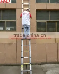 4.8m Single Telescopic Ladder thumbnail-3