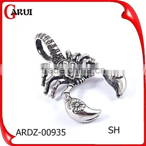 2016 Men Jewelry Animal Punk Styles Fashion Stainless Steel Scorpion Charms Pendant Desisgn Fashion Jewelry thumbnail-2