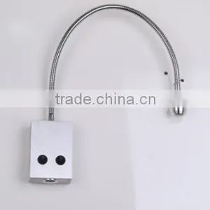 Warm White USA Light Hotel Wall Lamp thumbnail-2