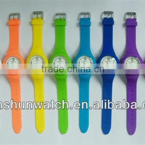 OEM All Kinds Silicone Quartz Watches Brands Wrist Watches thumbnail-1