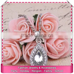 Fancy Necklace Design, Low Price Imitation Diamond Necklace Women thumbnail-4