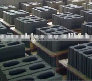 Pakistan QTY4-30 Mobile Concrete Block Machine,hollow Brick Making Machine,hydraulic Brick Machinery thumbnail-4