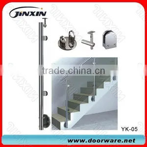 Stainless Steel Side Mounted Baluster thumbnail-2