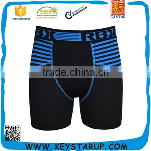 Fashion Stripe Comfortable Seamless Underwear Men's Boxer thumbnail-1