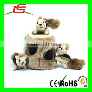 R0928 Brown Hollow Squirrel Dog House Plush With Three Squirrel thumbnail-2
