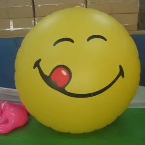 Inflatable Giant Beach Ball thumbnail-2