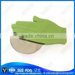 Hand Shape Pizza Peel as Seen TV thumbnail-2