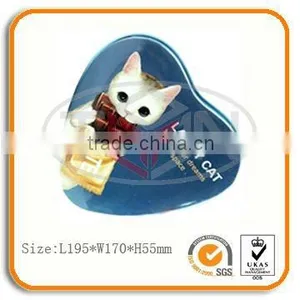 Heart Shape Chocolate Tin Box thumbnail-1