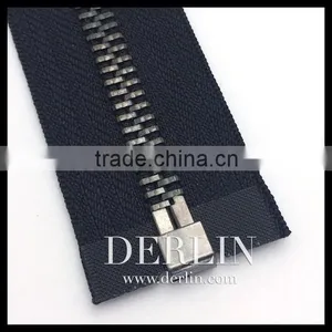 7# Shiny Hang Plated Polished Open End Metal Zipper thumbnail-2