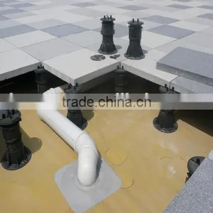 PP Material Adjustable Plastic Pedestal Deck Support thumbnail-1
