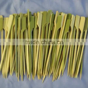 China Best Bamboo Flat Skewer With Green Husk for BBQ With 9cm, 10cm, 12cm, 15cm, 18cm Long Size, Food Safe Bamboo Stick Quality Choice thumbnail-1