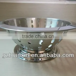 Hot Sale Stainless Steel Colorful Fruit Basket With Handle Sstainless Steel Fruit Bowl With Standing, Metal Leaking Bowl thumbnail-1