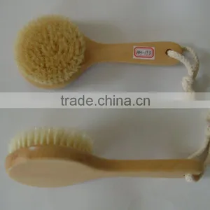 Natural Wooden Cleaning Body Scrub Brush thumbnail-1