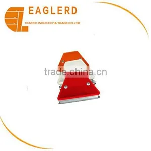 Reflective Delineator/guardrail Reflector/ Barrier Stud thumbnail-1