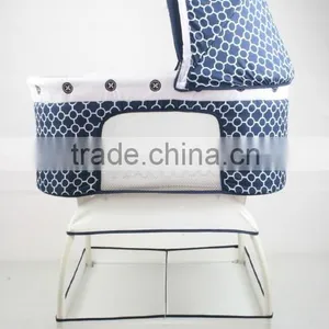 Soft and Comfortable Baby Bassinet With Rocker thumbnail-2